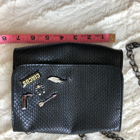 Circus by Sam Edelman Clive Pin Embellished Black Crossbody Bag Handbag Purse - Picture 8 of 11